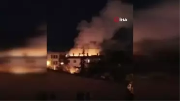 Başkent'te çatı yangını korkuttu