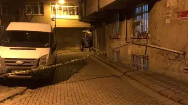 Zeytinburnu'nda 15 aylık bebek 2. kattan düştü