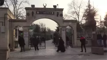 Birlikte yaşadığı kişi tarafından boğularak öldürülen Aslıhan Dal'ın cenazesi toprağa verildi