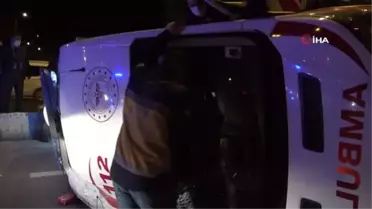 Çanakkale'de ticari taksi ile ambulans çarpıştı: 5 yaralı