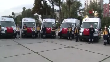 Adana'ya gönderilen 26 ambulans törenle hizmete alındı