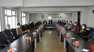 Başkan Çalkın'dan gazetecilere plaket