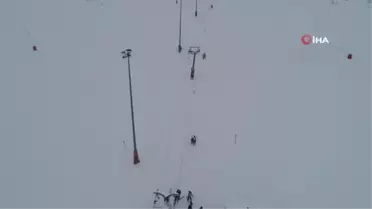 Kar kalınlığı 80 cm buldu, Sivas'ta kayak sezonu açıldı