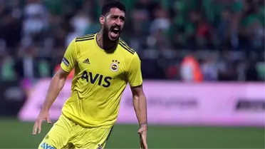 Son Dakika: Fenerbahçe, Tolga Ciğerci'nin sözleşmesini karşılıklı olarak feshetti