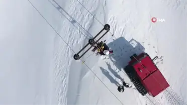 Drone ile arızayı tespit eden ekipler paletli araçla müdahale ediyor