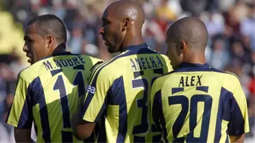 Eski Fenerbahçeli Anelka, Hyeres'in sportif direktörü oldu