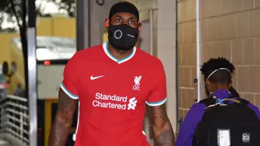 LeBron James, ortağı olduğu Liverpool'a Kylian Mbappe'yi transfer etmek istiyor