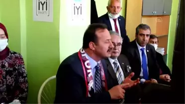 İYİ Parti Genel Başkan Yardımcısı Yavuz Ağıralioğlu, Zara'da