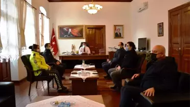 Edremit Kaymakamlığında pandemi ve güvenlik toplantısı yapıldı
