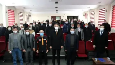 Kütahya'da muhtarlara 'Temel Afet ve Farkındalık Eğitimi' verildi