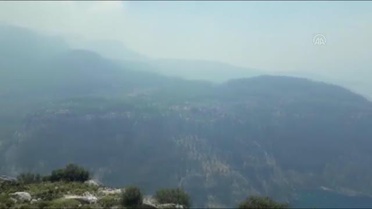 Fethiye'de uçuruma itildiği ileri sürülen hamile kadının kayalıklara inme anı ortaya çıktı