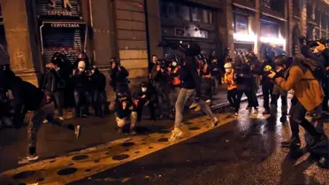İspanya'da rapçi Hasel'in tutuklanmasına karşı protestolar 7'nci gününde