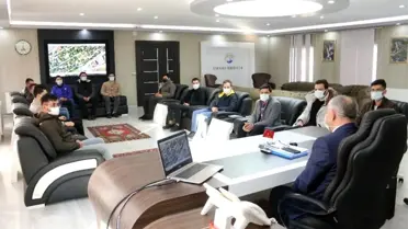 AK Partili gençlerden Başkan Öztürk'e ziyaret