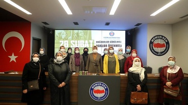 Memur-Sen Kadınlar Komisyonu Başkanı Aydın: 'Millete ayar vermek isteyenlere gerçek ayarı millet verdi'