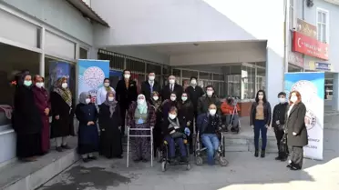 Isparta'da engellilere yönelik trikotaj kursu açıldı