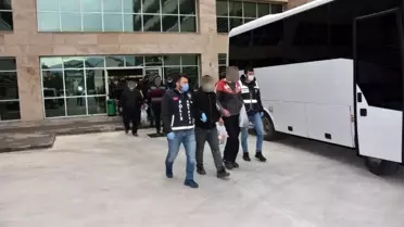 Antalya'da çeşitli suçlardan aranan 37 kişi yakalandı