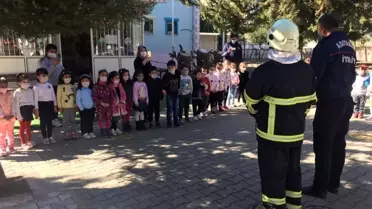 Son dakika haberi: İtfaiyeci erlerinden miniklere yangın eğitimi