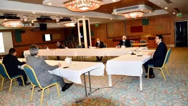 Edremit Tarıma Dayalı İhtisas (Süs Bitkileri-Seracılık) Organize Sanayi Bölgesi ön talep toplama çalışmalarına başlandı