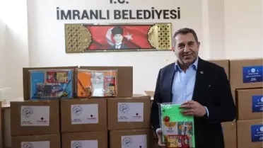 İş insanlarından, İmranlı'daki öğrencilere kırtasiye desteği