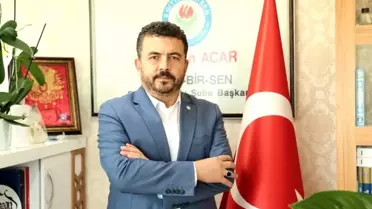 Acar: 'İstiklâl Marşımızı, gelecek nesillere aktarmayı vazife bileceğiz'