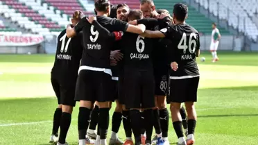 Futbol liglerinin en başarılı takımı Manisa FK