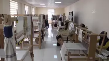 Ev kadınları salgın döneminde meslek edindirme kurslarına yöneldi