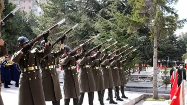 Son dakika haberleri... Çanakkale Zaferi'nin 106. yılında tüm şehitler anıldı