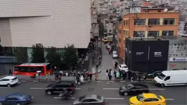 Samsung Galaxy S21 serisi 'Makine Hatıraları: Uzay' sergisine sponsor oldu