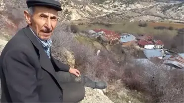 Beypazarı'nda 61 yıldır aynı yastığa baş koyan çift, gençlere örnek oluyor