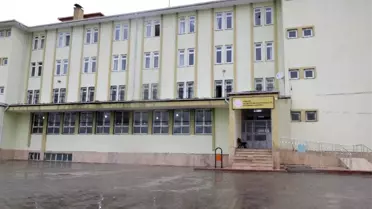 Kırşehir'de, 2 eğitim kurumunda koronavirüs arası