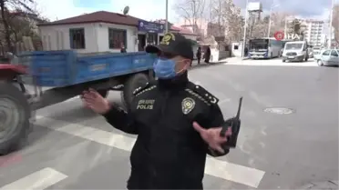 Pandemi ile mücadelede yeni tedbir sokakta 'HES' kodu uygulaması başladı