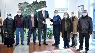 Kartepe Bahçelievler'de tapu sevinci