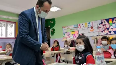 Son dakika haberleri: Vali Şentürk, 'Çocuklarımız bilinçli, hep birlikte virüsü yeneceğiz'