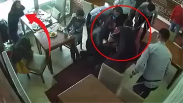 Nefes borusuna yemek kaçan çocuk, işletme sahibinin müdahalesiyle hayata tutundu