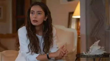 Uzun süredir hastalıkla boğuşan Neslihan Atagül, tedavi için İngiltere'ye gitti