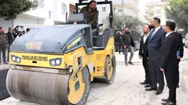 Başkan Yılmaz, asfalt çalışmalarını inceledi