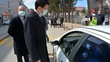 Şuhut'ta yaya geçitlerinde 'kırmızı çizgimizi çekiyoruz' etkinliği