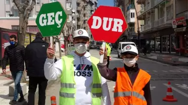 Uşak'ta kırmızı çizgi yaya önceliği