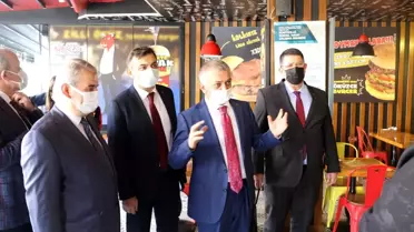 Kırmızıya dönen Antalya'da yoğun bakım doluluk oranlarının yüzde 58