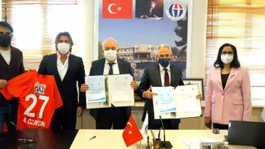 GAÜN ile Gaziantep Futbol Kulübü arasında işbirliği protokolü imzalandı