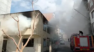 Son dakika... Siirt'te metruk ev kimliği belirsiz kişilerce ateşe verildi