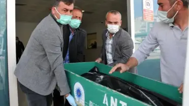 IRMAKTA BOĞULAN DOWN SENDROMLU RAFETTİN UĞUR'UN CENAZESİ, BABASI TARAFINDAN ALINDI