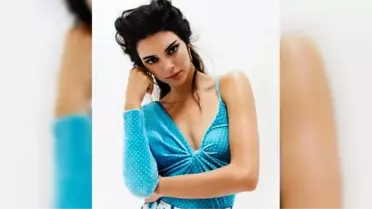 Kendall Jenner'dan olay bikinili pozları