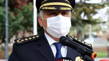 Samsun İl Emniyet Müdürü Urhal'dan polislere Kovid-19 teşekkürü
