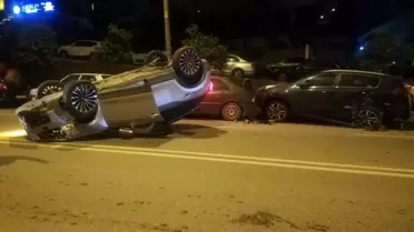 Lüks cip park halindeki araca çarpıp takla attı: 1 yaralı