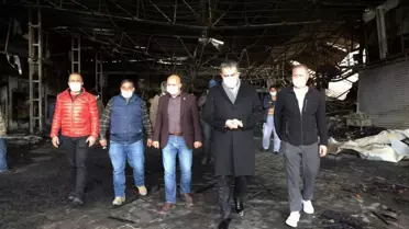Son dakika haberleri: ATO heyeti, Kızılcahamam'da yangında zarar gören Kasaplar Çarşısı'ndaki iş yerlerini ziyaret etti