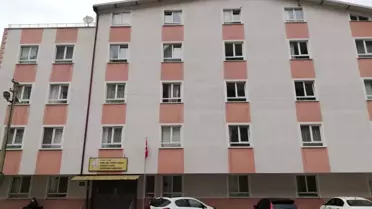 Eğirdir'de kız öğrenci pansiyonu karantinaya alındı