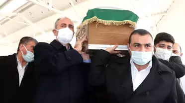 Son dakika haberleri: Adalet Bakanı Gül'ün annesi son yolculuğuna uğurlandı