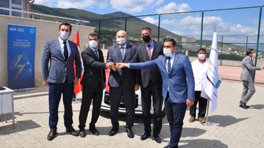 Otomobil üreticisinden eğitime 'elektrikli araç' desteği