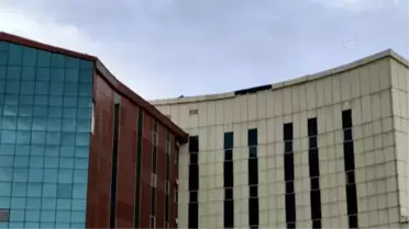 Şiddetli rüzgar hasara neden oldu